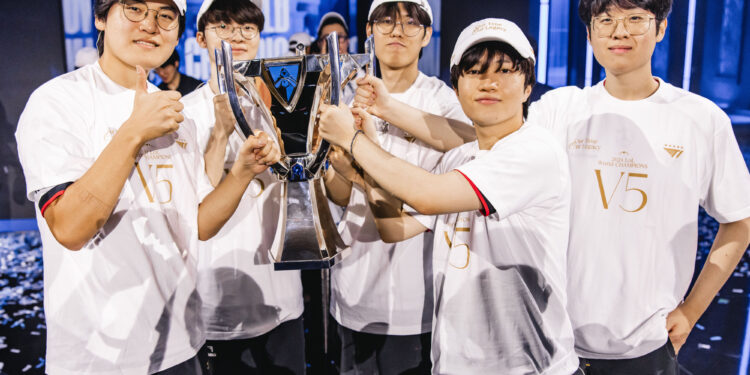 ‘페이커’ 또 대기록… T1, 중국팀 꺾고 롤드컵 ‘5회 우승’
