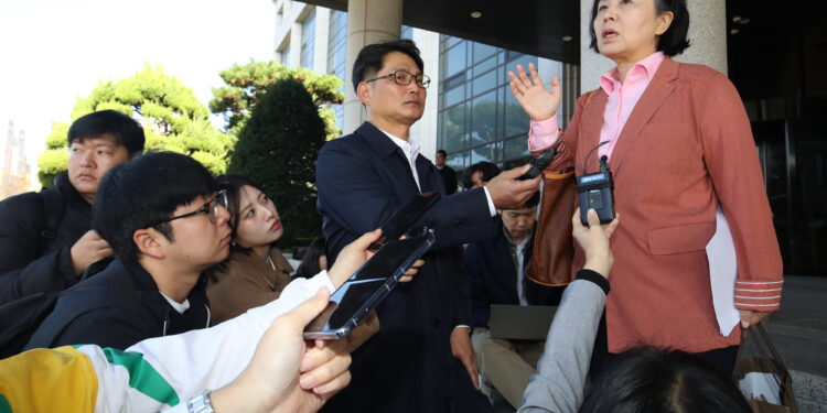 與중진·원로들 “특단 조치를”… 용산에 쇄신 요구