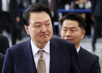 당정 지지율 동반 최저치… 與 계파 불문 “국면 전환 위해 당장 뭐든 해야”