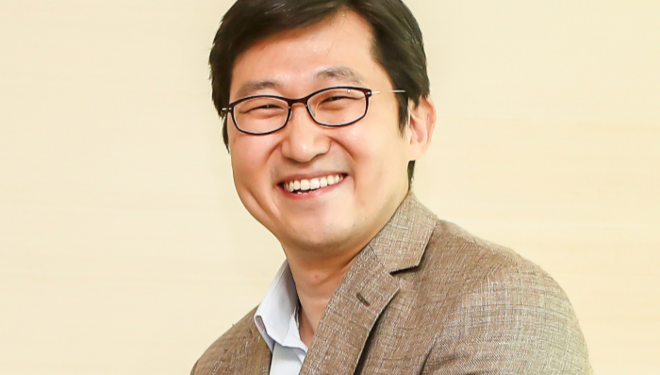 쿠팡 김범석 의장, 5000억원대 보유 주식 매각 “세금 납부용”