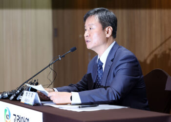 유증 제동 걸린 고려아연, 철회 여부 고심…“시장·주주 의견 청취”