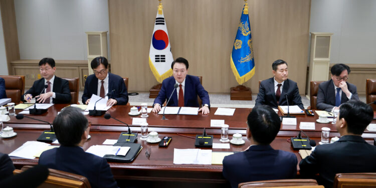 尹 “금융·통상·산업회의체 즉시 가동” | 서울신문