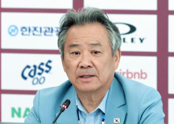 ‘이기흥 거수기 논란’ 스포츠 공정위, 체육회장 3선 도전 승인