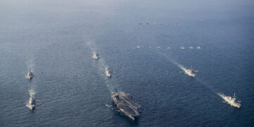 스텔스 함재기로 전력 키운 ‘슈퍼 항모’ 조지워싱턴함…2차 프리덤 에지서 위용