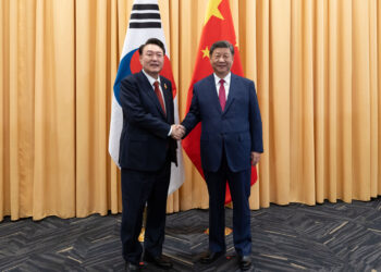 尹·시진핑, 방한·방중 초청…“두 정상 모두 초청에 감사”