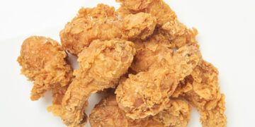 ‘배달 치킨’ 앞으로 더 비싸진다?…“퇴근 후 치맥, 이제 못하겠네요”