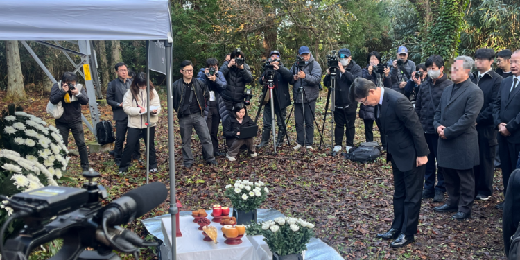 적반하장 日 “한국 불참 유감”