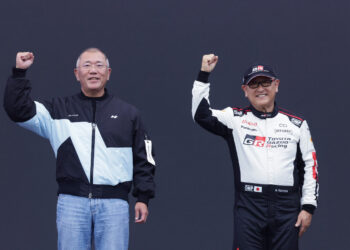 한 달 새 두 번 만난 현대차·도요타 수장… 수소차 시장 키운다