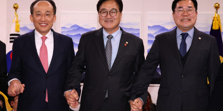 여야, 내달 10일 김건희 여사 특검법 재의결