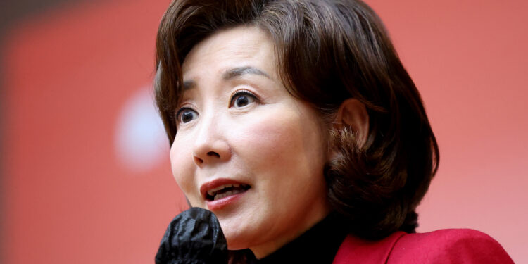 정우성·문가비 혼외자 관심에… 나경원 “프랑스처럼 등록동거혼 도입해야”