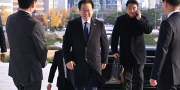 웃으며 복귀한 이재명, 검찰 수사 받은 국민의힘···이번 주 여의도 뉴스 모아보기 [위클리 국회]