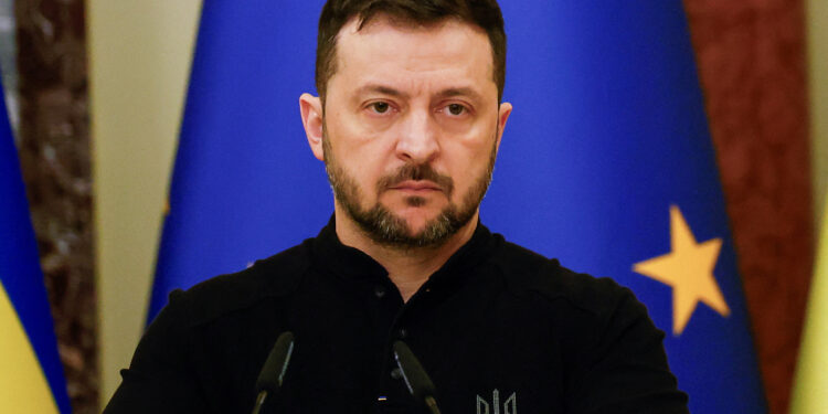 젤렌스키 “뺏긴 땅 찾을 힘 부족” 인정…‘이것’ 휴전조건 내걸었다