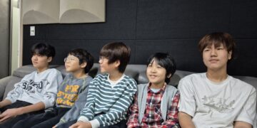 퇴근길 어른 울린 초등학생들 “모두 빛나는 별 될 수 있어요”