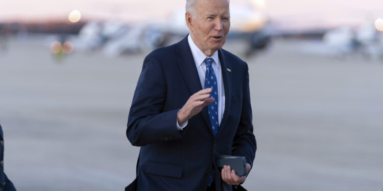 말 바꾼 바이든, 아들 전격 사면… “국민과 약속 어겨” 후폭풍 예고