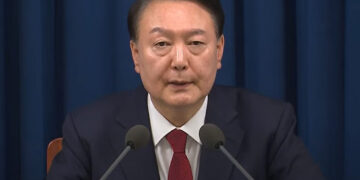 [계엄령 해제] 내란죄 정조준 민주당, ‘즉각 하야’ 공식화…한동훈 “尹, 직접 설명해야”