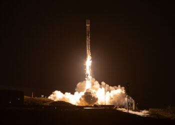 “북한엔 이런 거 없지?”…24시간 우주에서 北감시, 정찰위성 3호기 발사(영상)