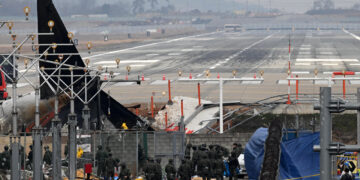 국토부 “8시 59분 조종사 조류충돌로 비상선언…처음이자 유일”