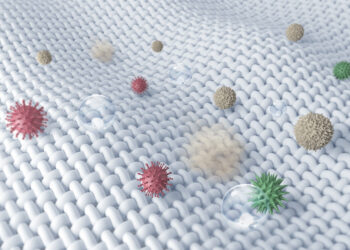 “노로바이러스, 의류에 한달간 잠복 가능” 전문가 경고