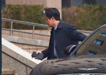 경찰 ‘법적 결함’ 지적에…공수처, ‘尹체포 경찰에 일임’ 사실상 철회