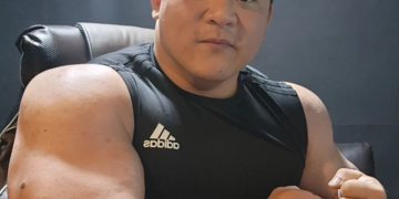 ‘80만 헬스 유튜버’ 박승현 34세로 사망… “건강상 이유”