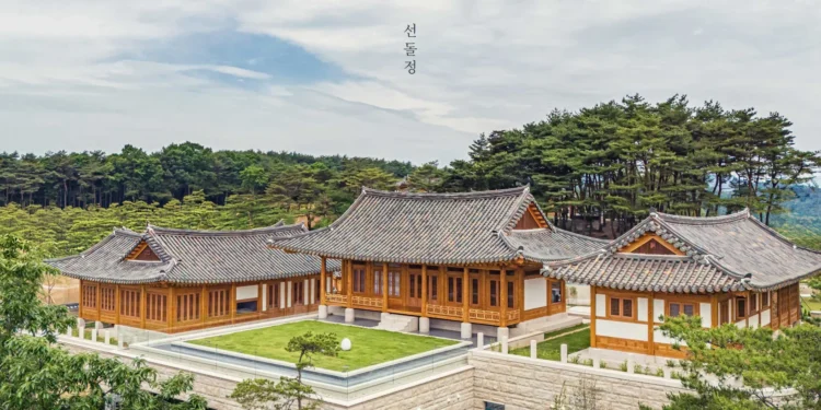 첩첩산중인데 1박 1320만원… 이영애 묵었다는 초호화 한옥 호텔 가격 화제