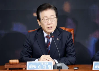 [영상] 이재명 “카톡이 가짜 뉴스 성역입니까?” 최고위서 밝힌 한마디