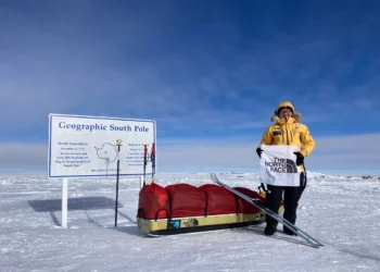 김영미 대장, 남극대륙 단독 횡단 성공