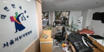 민주, 서부지법 난입 사태 “폭동” 규정…우의장 “계엄과 다를 바 없어”