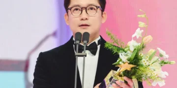 “돈 벌러 간다”던 김대호 아나, MC몽 품에 안겼다