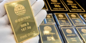 금값 자고 나면 최고가… “연말엔 3100달러 간다”
