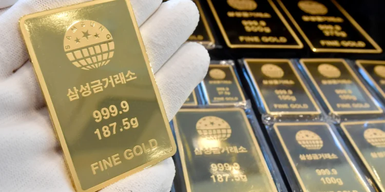 금값 자고 나면 최고가… “연말엔 3100달러 간다”