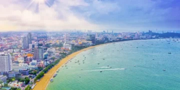 노년층에 이어 10대 청소년에게도 ‘1인당 43만원’ 현금 준다는 ‘이 나라’ 왜