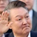풀려난 尹… 野 “심우정 탄핵”