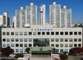수원 아파트서 일가족 4명 숨진 채 발견···40대 가장은 추락 사망