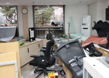 서부지법 사태 가담자들…“열려있던 문으로 뒤늦게 진입, 특수건조물침입 아냐”