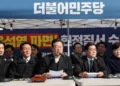 ‘방탄복’ 입은 이재명 “최상목, 직무유기 현행범 체포 가능…몸조심하시길”