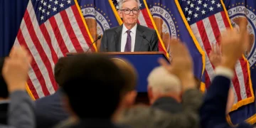 美기준금리 동결 속 환율은 치솟아… 6만전자·21만닉스 탈환