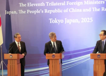 한중일 외교장관 “한반도 평화·안정이 3국 공동 이익”