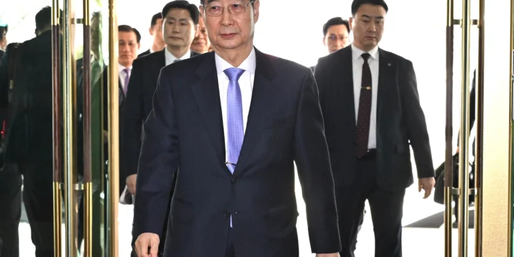 한덕수 총리 탄핵 기각… 헌재 ‘5:2:1’로 갈렸다