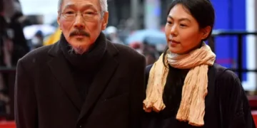 김민희, 65세 홍상수의 ‘아들’ 낳았다…혼외자 운명은?