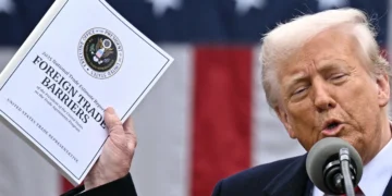 트럼프, 한국에 상호관세 25% 부과… 중국 34%·일본 24%·EU 20%