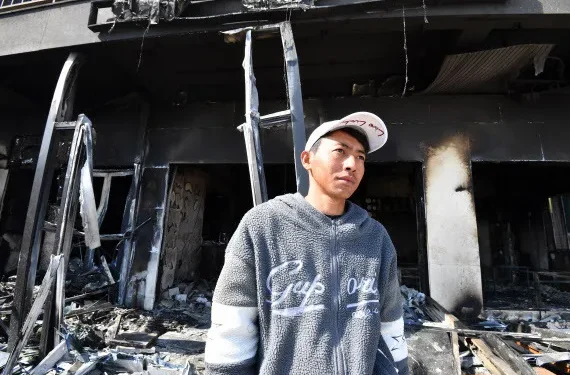 화염 속 할머니들 업고 뛴 ‘산불 의인’ 인도네시아인 3명 장기체류 자격 부여