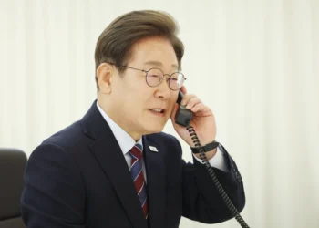 이재명 대통령, 김문수에 먼저 전화… 배우자 설난영 안부도 물어