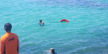 함덕해수욕장서 물놀이 하던 10대 사망…중문서도 2명 물에 빠져 구조