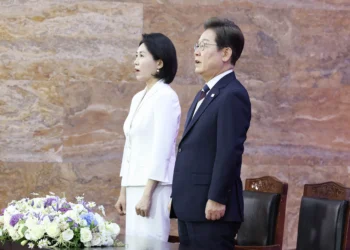 “소년공 친구들”…장남 결혼식에 초대한 李대통령, 목 메어 말 못 잇기도