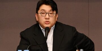 금감원, 방시혁 하이브 의장 소환조사