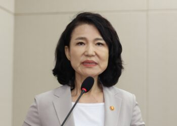 “좌파들은…” 보수유튜브 출연 이진숙에 감사원 “정치중립 의무 위반”