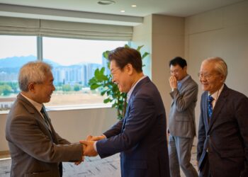 이재명 대통령, 언론인 조갑제∙정규재와 오찬 “통합 앞장설 것”