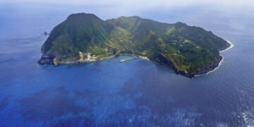 2000번 흔들린 日 도카라 열도 ‘강진주의보’