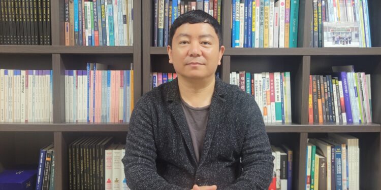 “빗물이 땅에 스며드는 아스팔트 활용해 ‘스펀지 도시’ 만들어야”